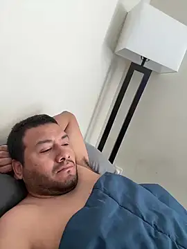 elamante03 online show from 03-10-25, 01:10