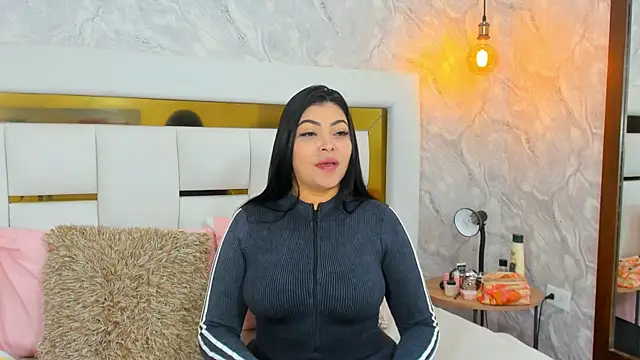 EmaBakker online show from 04-05-26, 07:48