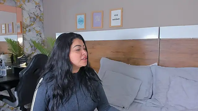 EmaBakker online show from 03-28-26, 07:20