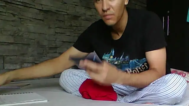 Sexylatin64 online show from 04-18-26, 12:51
