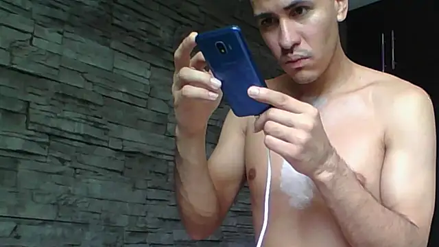 Sexylatin64 online show from 05-29-26, 03:51