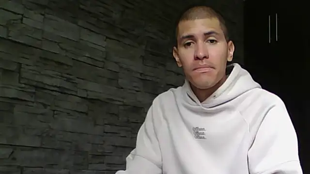 Sexylatin64 online show from 06-09-26, 03:13