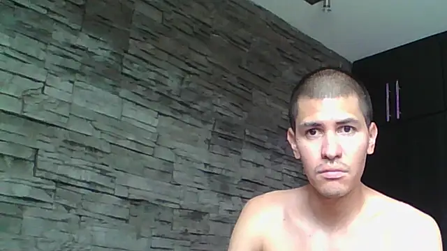 Sexylatin64 online show from 06-12-26, 03:43