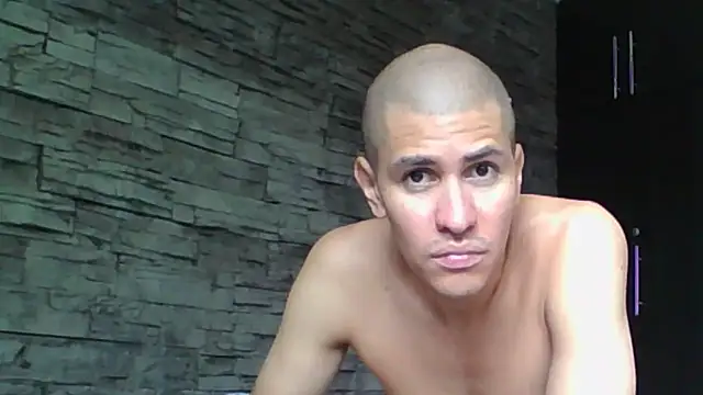 Sexylatin64 online show from 05-27-26, 03:08