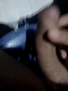 Snapshot of lm279 chatting on 02-18-25, 07:19 lm279 online show from 02-18-25, 07:19