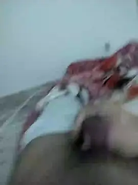 Snapshot of lm279 chatting on 02-02-25, 01:19 lm279 online show from 02-02-25, 01:19