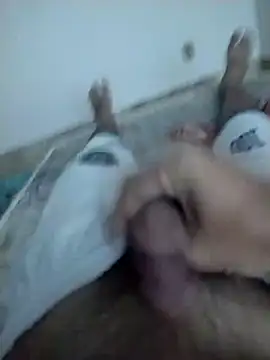 Snapshot of lm279 chatting on 02-15-25, 03:39 lm279 online show from 02-15-25, 03:39