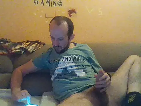 Snapshot of Translover66789 chatting on 04-29-26, 05:17 Translover66789 online show from 04-29-26, 05:17
