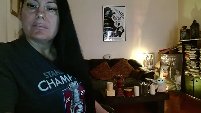 mandaloriangirls online show from 05-31-26, 03:40