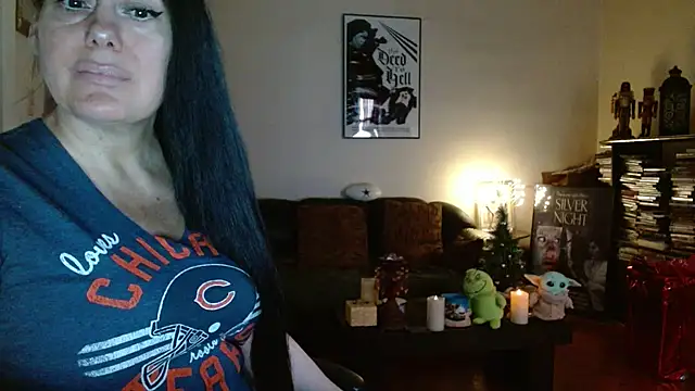 mandaloriangirls online show from 12-20-25, 05:27