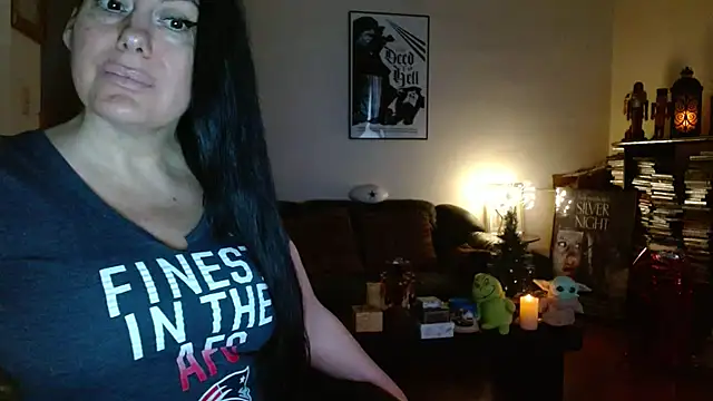 mandaloriangirls online show from 12-16-25, 08:57