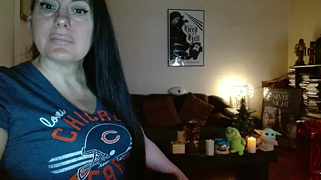 mandaloriangirls online show from 12-18-25, 05:39