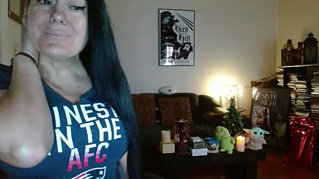 mandaloriangirls online show from 12-15-25, 06:36