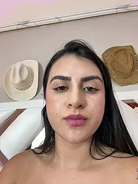 Snapshot of anniemorgan01 chatting on 03-04-25, 05:45 anniemorgan01 online show from 03-04-25, 05:45