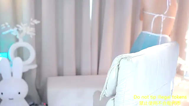 Snapshot of UUKiss_ chatting on 03-19-25, 02:16 UUKiss online show from 03-19-25, 02:16