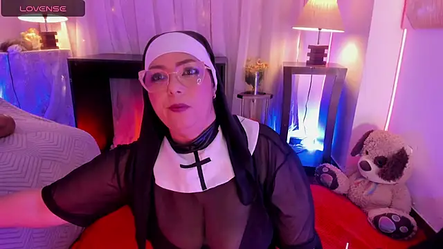 Venus R0se online show from 04-28-26, 08:52