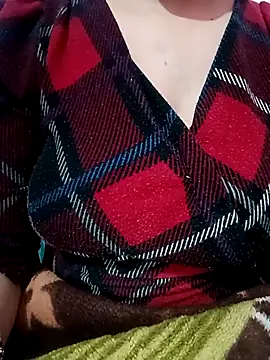 Mahi Baby25 online show from 12-14-25, 05:07