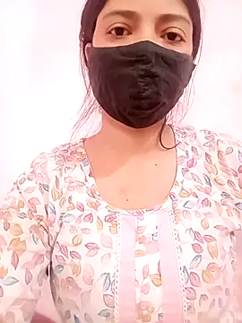 Mahi Baby25 online show from 11-17-25, 04:16