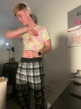 twentywithafelonyy online show from 02-16-25, 12:54