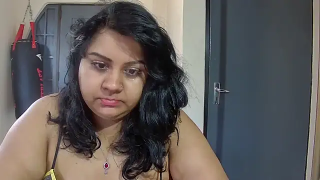 Snapshot of GoddessLorenaTheeSiren chatting on 03-19-25, 09:17 GoddessLorenaTheeSiren online show from 03-19-25, 09:17