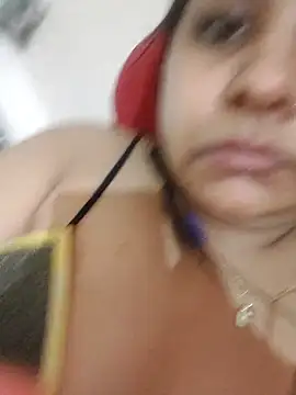 Snapshot of GoddessLorenaTheeSiren chatting on 03-08-25, 02:45 GoddessLorenaTheeSiren online show from 03-08-25, 02:45