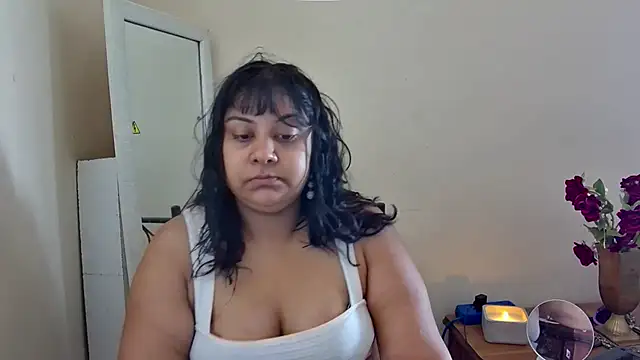 Snapshot of GoddessLorenaTheeSiren chatting on 02-24-25, 10:04 GoddessLorenaTheeSiren online show from 02-24-25, 10:04