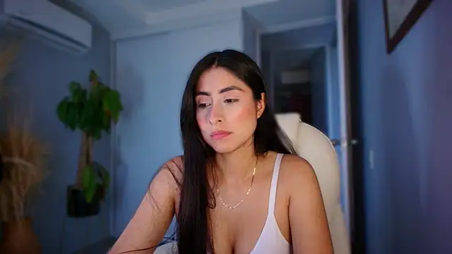 auroracaruso11 online show from 09-24-25, 10:27