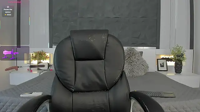 SaraGomez1 online show from 03-30-26, 03:57