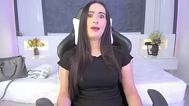 SaraGomez1 online show from 09-29-25, 02:01