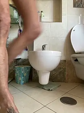 Snapshot of gianluca75gggggggh chatting on 04-06-26, 01:34 gianluca75gggggggh online show from 04-06-26, 01:34