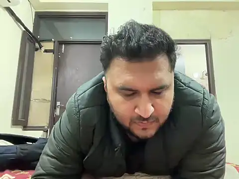 Snapshot of gauravgay93 chatting on 01-27-25, 02:24 gauravgay93 online show from 01-27-25, 02:24