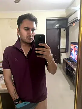 Snapshot of gauravgay93 chatting on 10-25-25, 09:26 gauravgay93 online show from 10-25-25, 09:26
