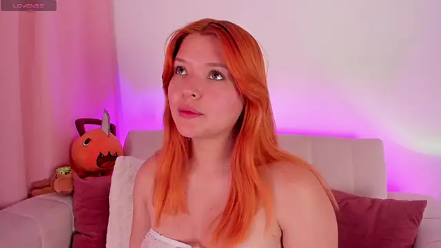 Snapshot of DAKOTA_LOVEE chatting on 02-06-25, 03:16 DAKOTA LOVEE online show from 02-06-25, 03:16