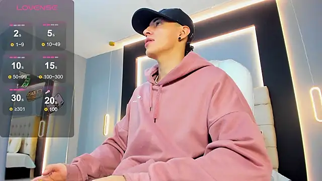 Lobo 17  online show from 02-03-26, 03:26