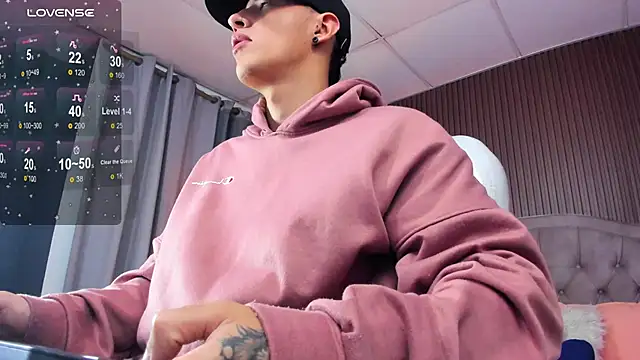 Lobo 17  online show from 11-21-25, 10:53