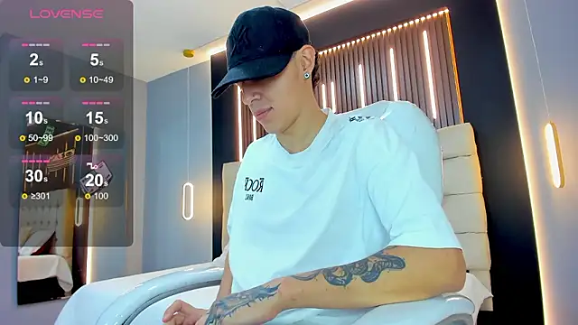 Lobo 17  online show from 02-10-26, 03:38