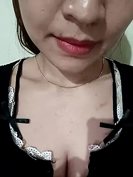 Snapshot of AssAsiancute chatting on 03-18-25, 07:55 AssAsiancute online show from 03-18-25, 07:55
