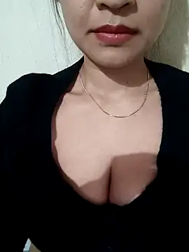 Snapshot of AssAsiancute chatting on 01-08-25, 04:44 AssAsiancute online show from 01-08-25, 04:44
