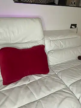 Snapshot of belquiis chatting on 02-07-26, 11:51 belquiis online show from 02-07-26, 11:51