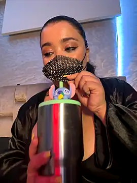 Snapshot of belquiis chatting on 10-05-25, 12:34 belquiis online show from 10-05-25, 12:34