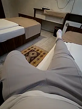 KarlosCarutox online show from 11-29-25, 07:41