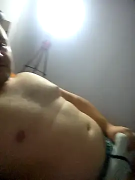 Snapshot of KarlosCarutox chatting on 11-06-25, 06:34 KarlosCarutox online show from 11-06-25, 06:34