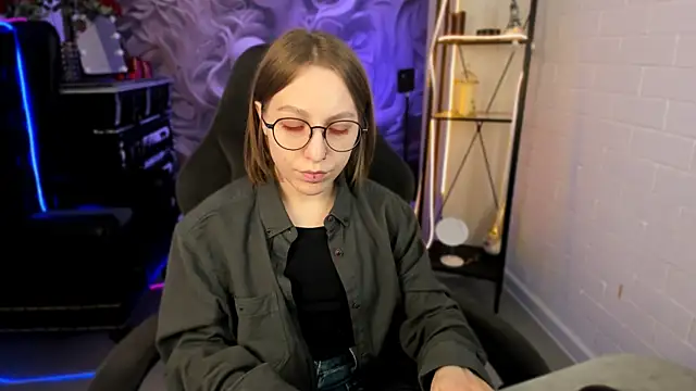 AphexQueen online show from 02-27-25, 09:07