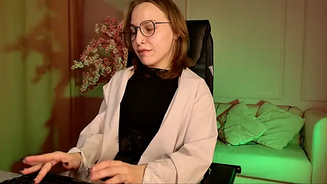 AphexQueen online show from 09-26-25, 09:16