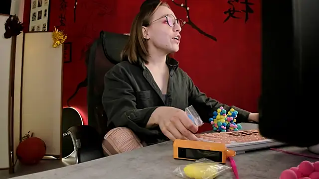 AphexQueen online show from 03-08-25, 07:20