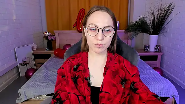 AphexQueen online show from 02-12-25, 04:11