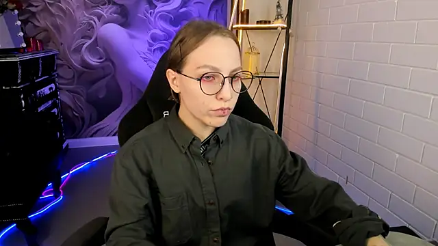 AphexQueen online show from 02-27-25, 03:15