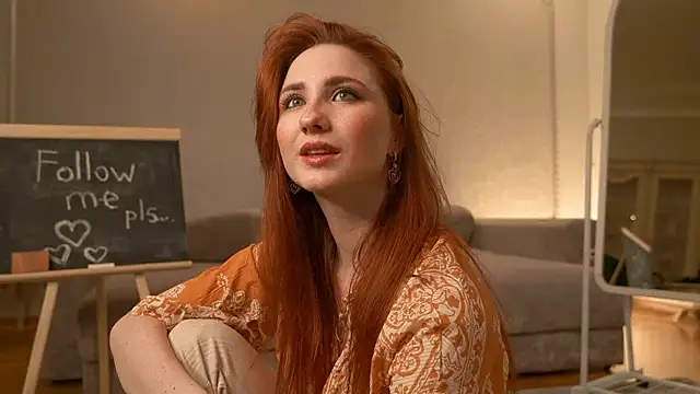 EsmaCrumbley online show from 03-22-25, 04:14