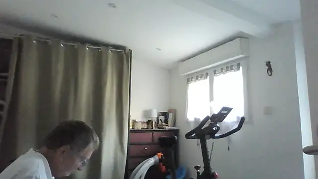 naturiste974 online show from 05-11-26, 05:31