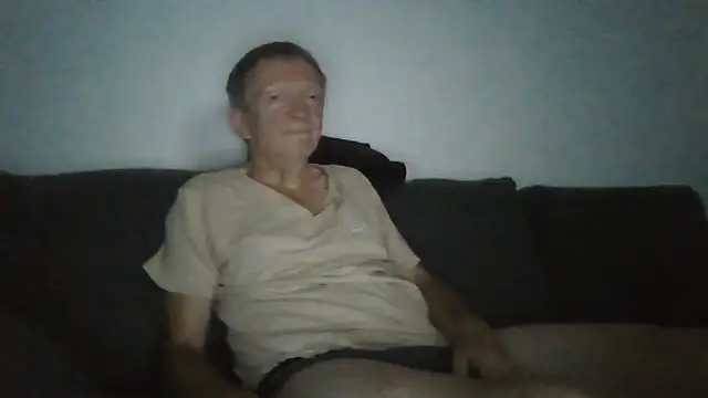 naturiste974 online show from 06-18-26, 08:25